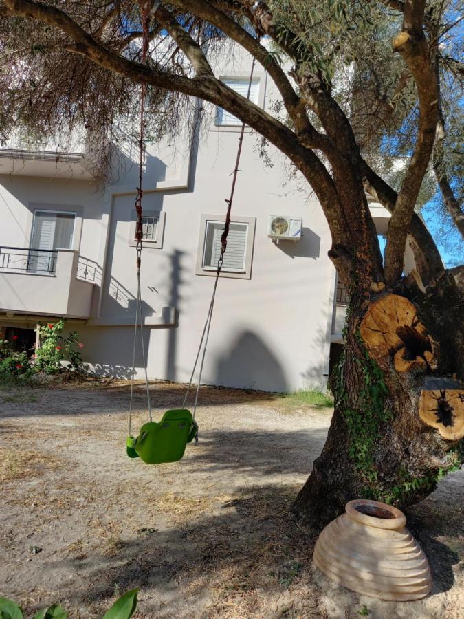 Apartamento Olivo Nydri Exterior foto